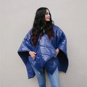 RAINRAPS Navy Quilted PufferRap Rain Jacket Packable Reversible Travel Coat